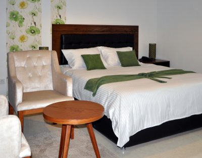 اتاق  همراه با صبحانه در هتل آپارتمان، میرداماد(یک تا دونفر)